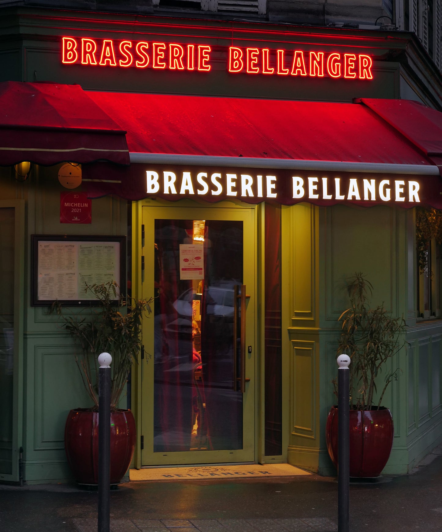 ENSEIGNES LUMINEUSES / BRASSERIE BELLANGER / PARIS X