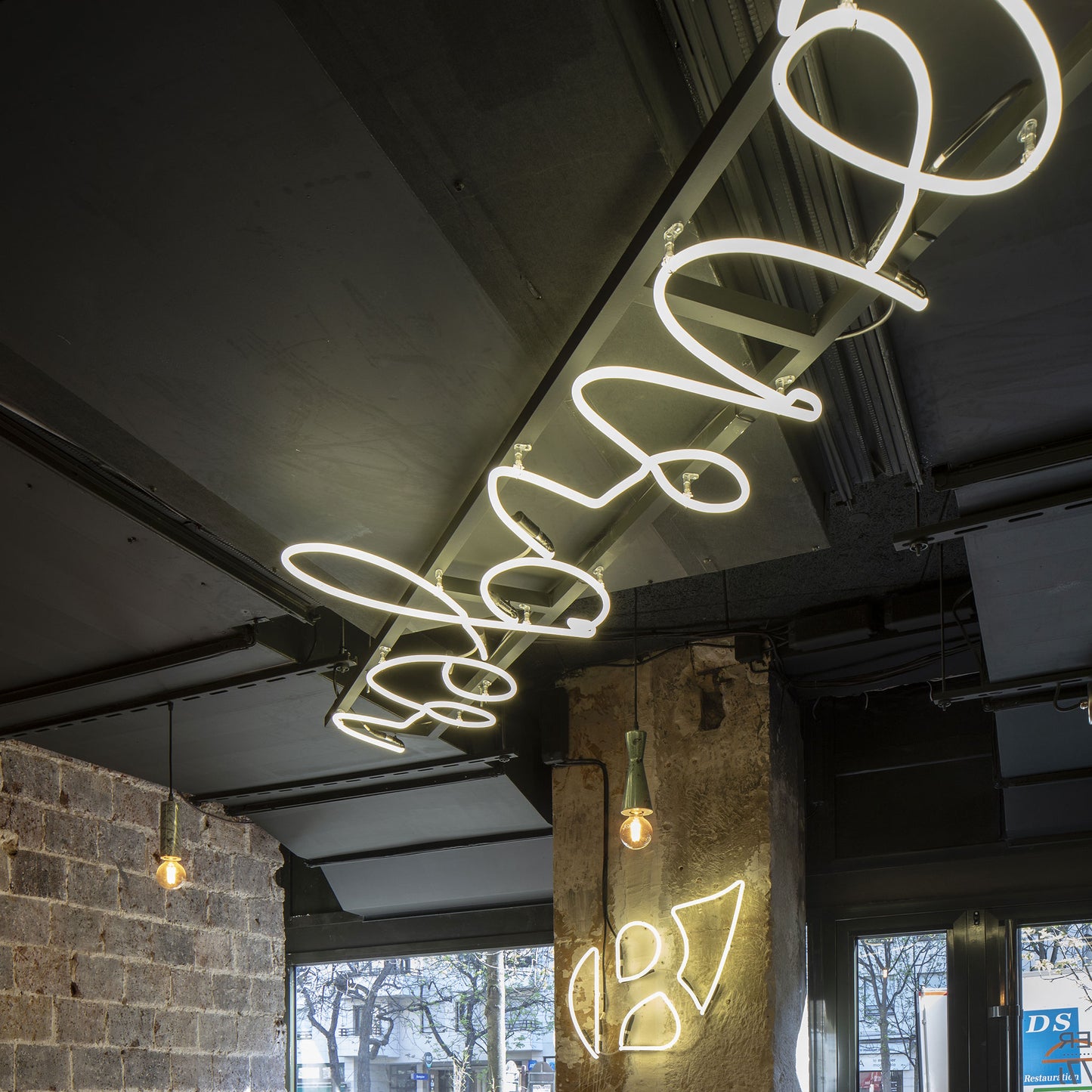 ENSEIGNES LUMINEUSES RESEAUX / BIOBURGER