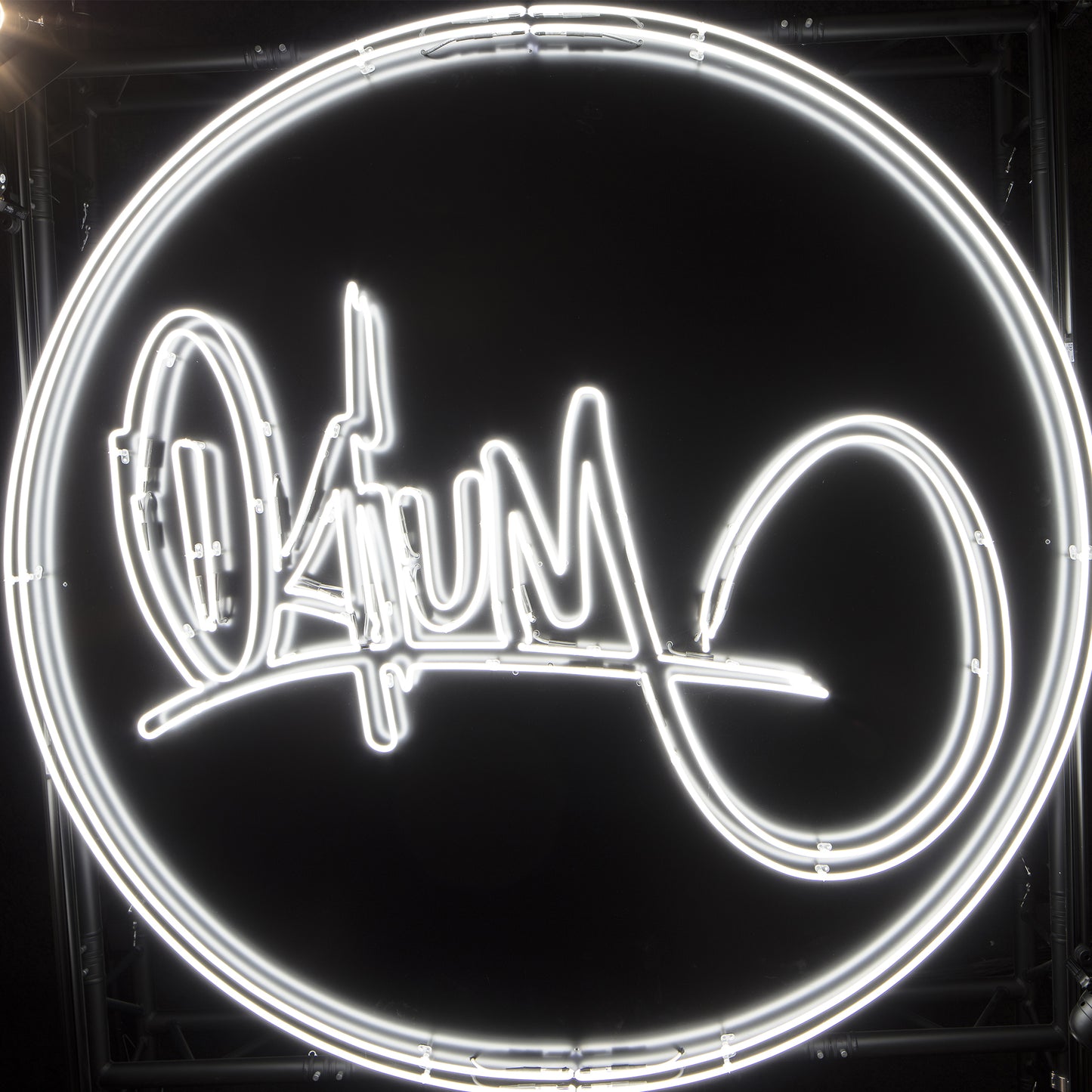 GULLIVERRE ENSEIGNES LUMINEUSES ECLAIRAGE NEON