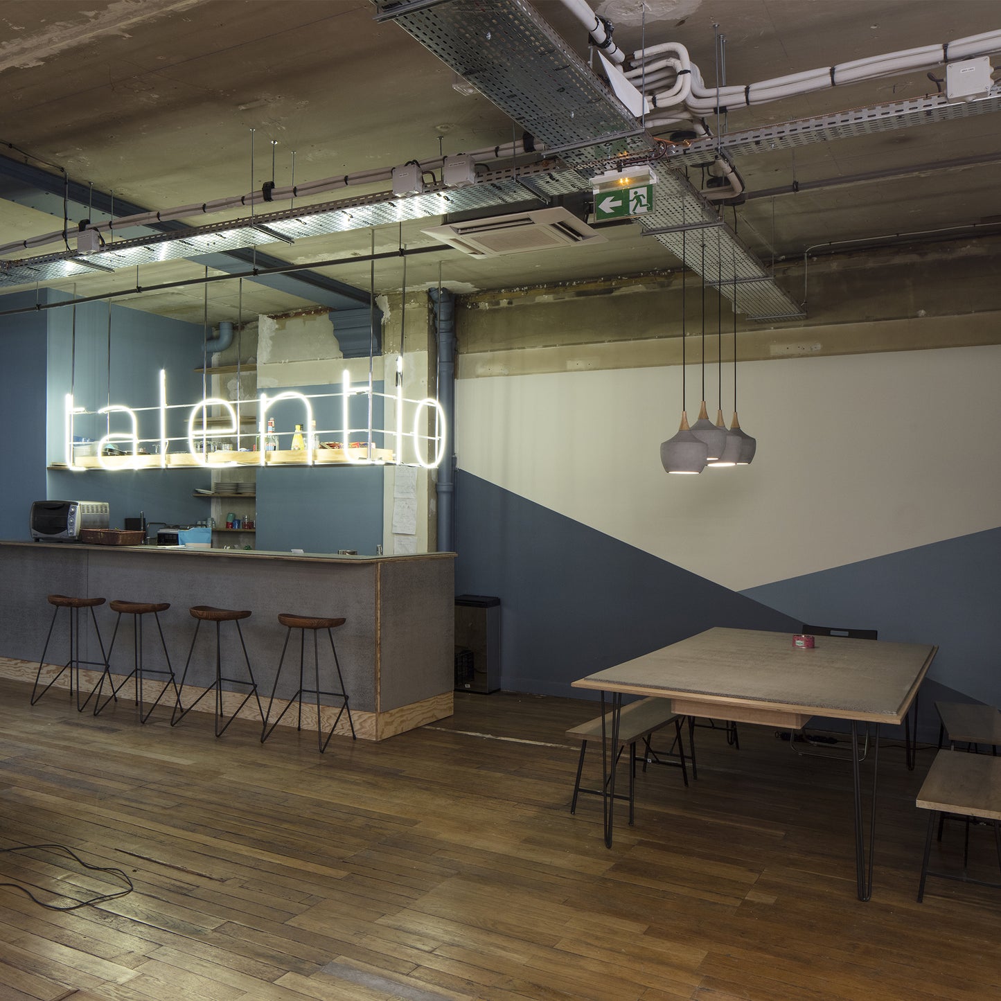 GULLIVERRE ENSEIGNES LUMINEUSES ECLAIRAGE NEON LED