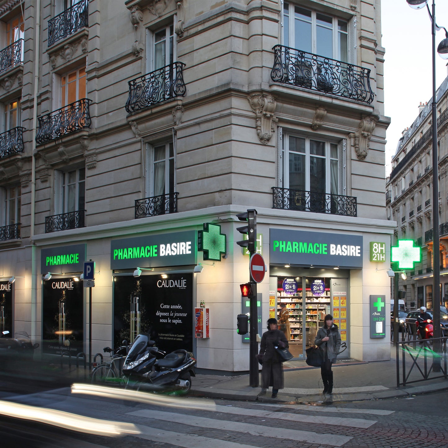 GULLIVERRE ENSEIGNES LUMINEUSES ECLAIRAGE PHARMACIE