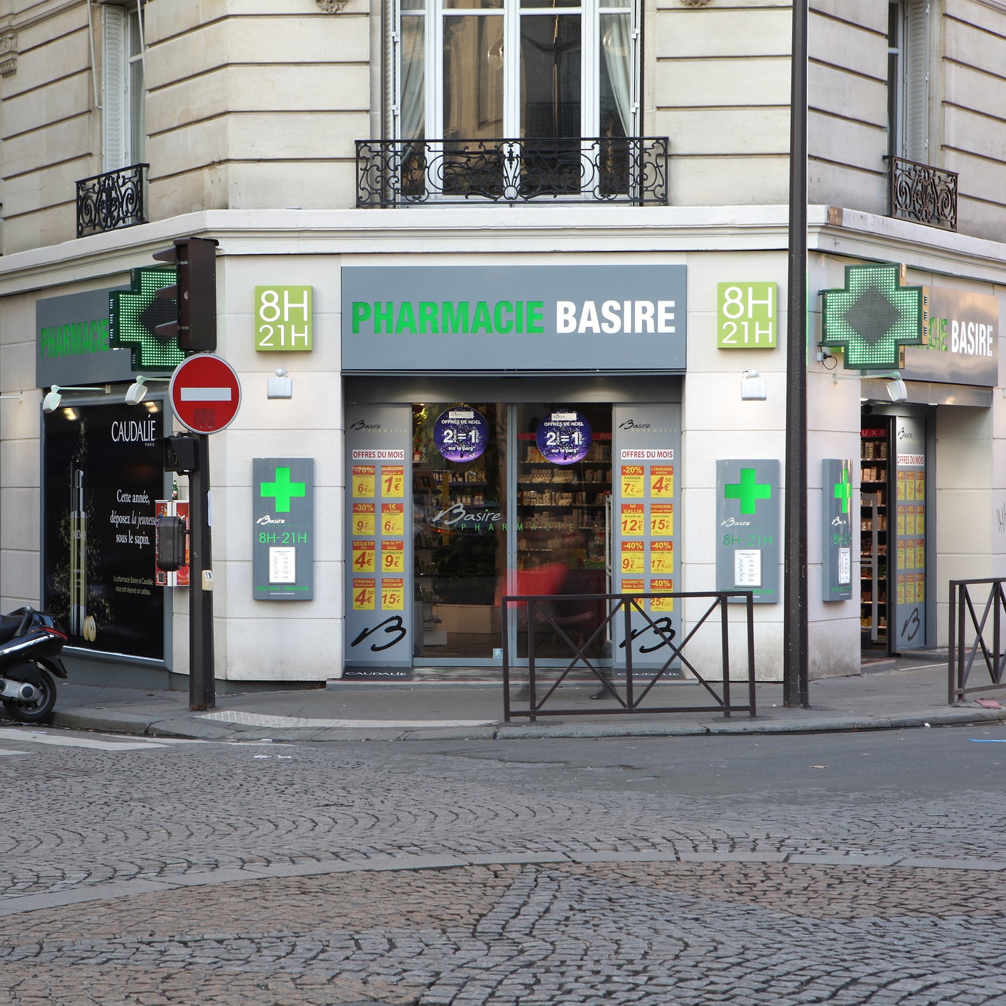 GULLIVERRE ENSEIGNES LUMINEUSES ECLAIRAGE PHARMACIE