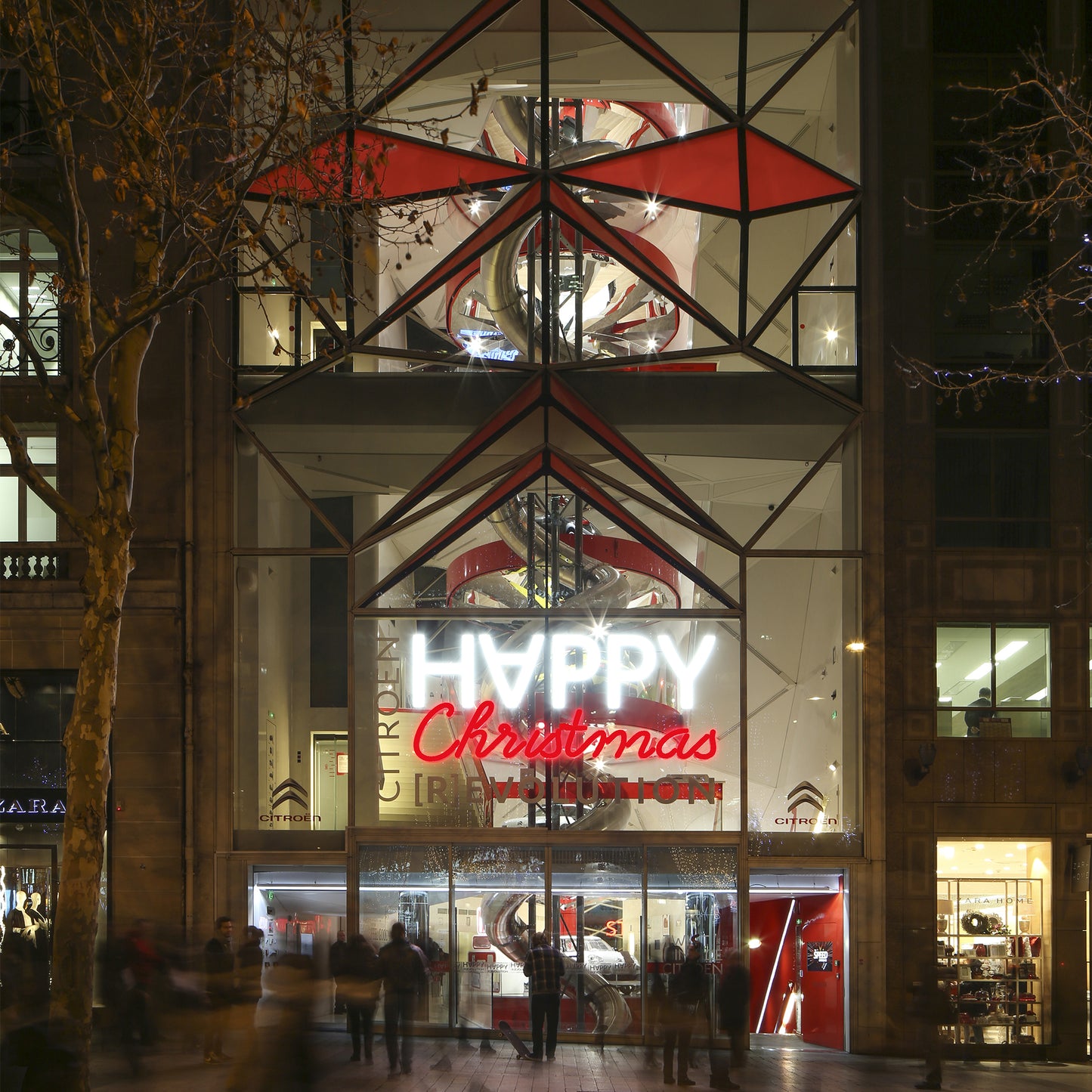 EVENEMENTIEL / CITROËN C-42 / CHAMPS ELYSEES