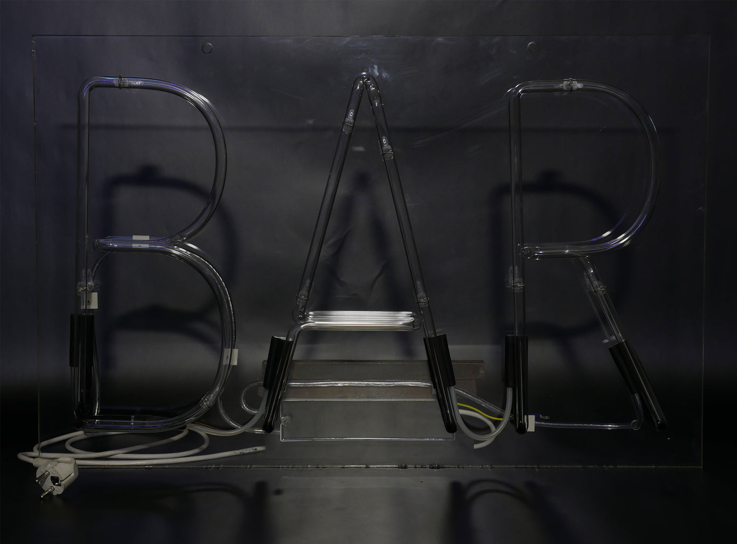 GULLIVERRE ENSEIGNES LUMINEUSES ECLAIRAGE LOCATION NEON