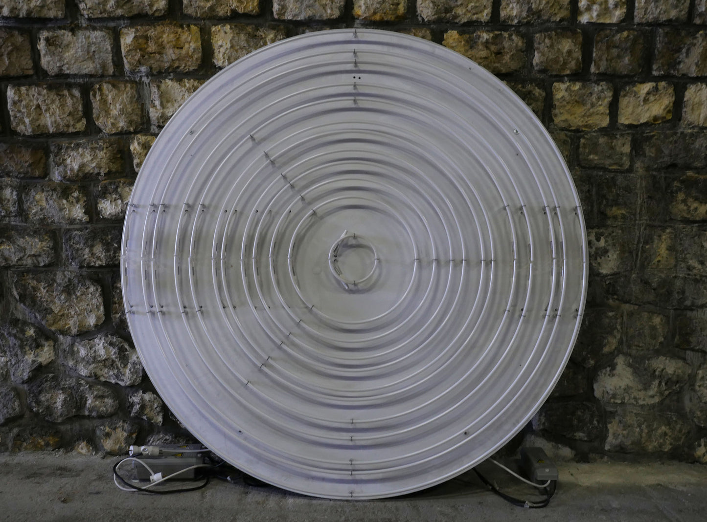 GULLIVERRE ENSEIGNES LUMINEUSES ECLAIRAGE LOCATION NEON