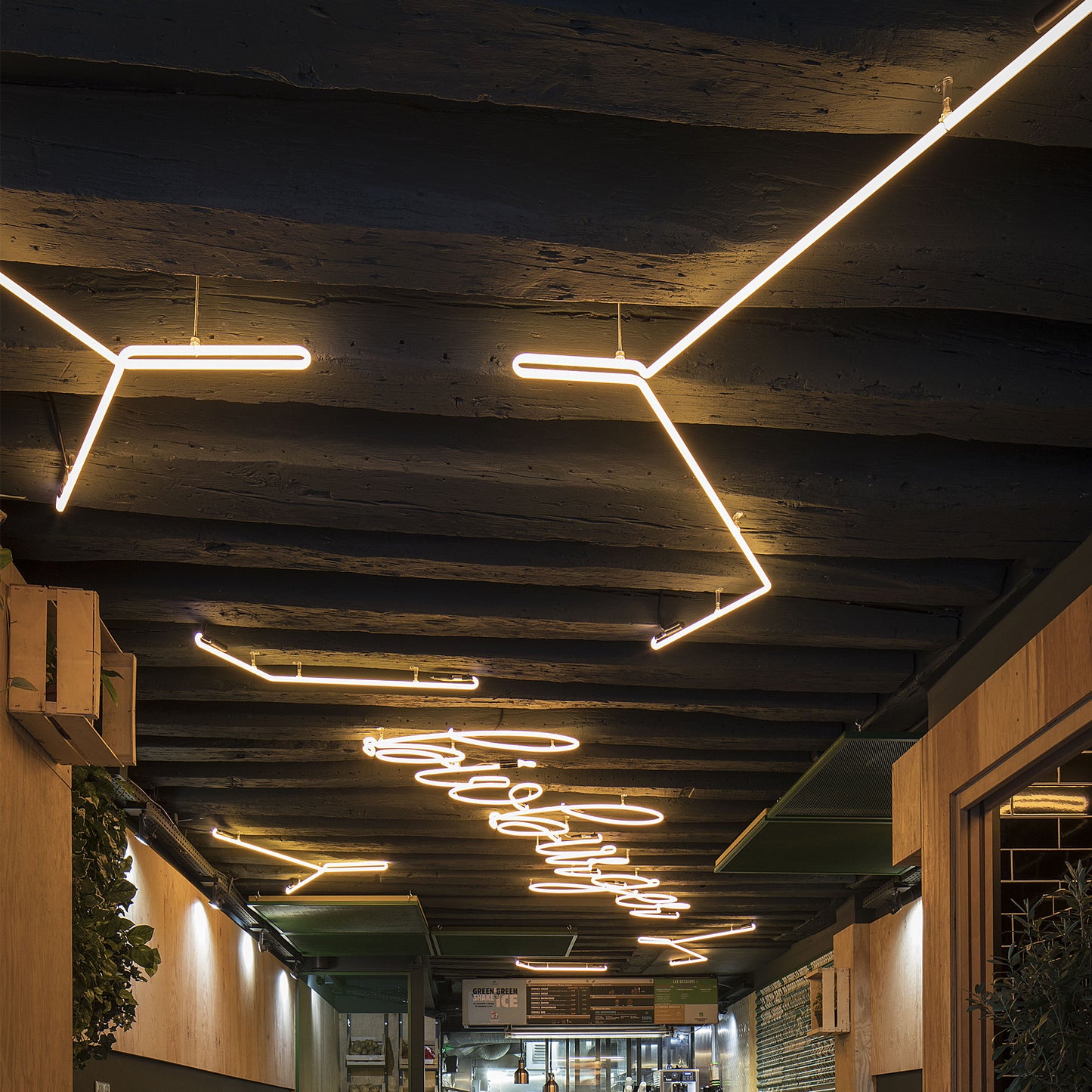 GULLIVERRE ENSEIGNES LUMINEUSES ECLAIRAGE SIGNAGE