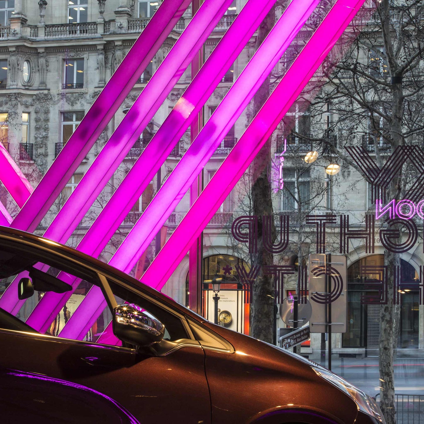 GULLIVERRE ENSEIGNE LUMINEUSE SIGNAGE NEON LED