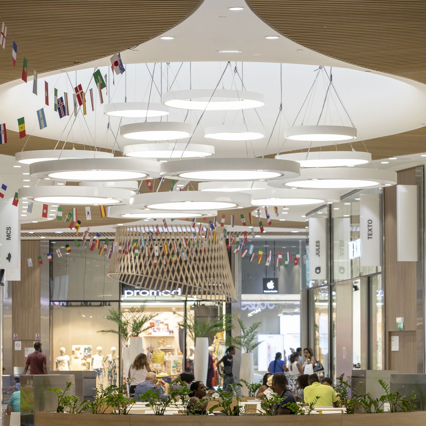 ENSEIGNES LUMINEUSES GULLIVERRE ECLAIRAGE