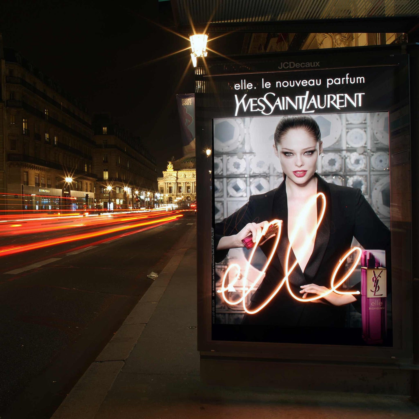 GULLIVERRE ENSEIGNE LIGHT SIGNAGE NEON