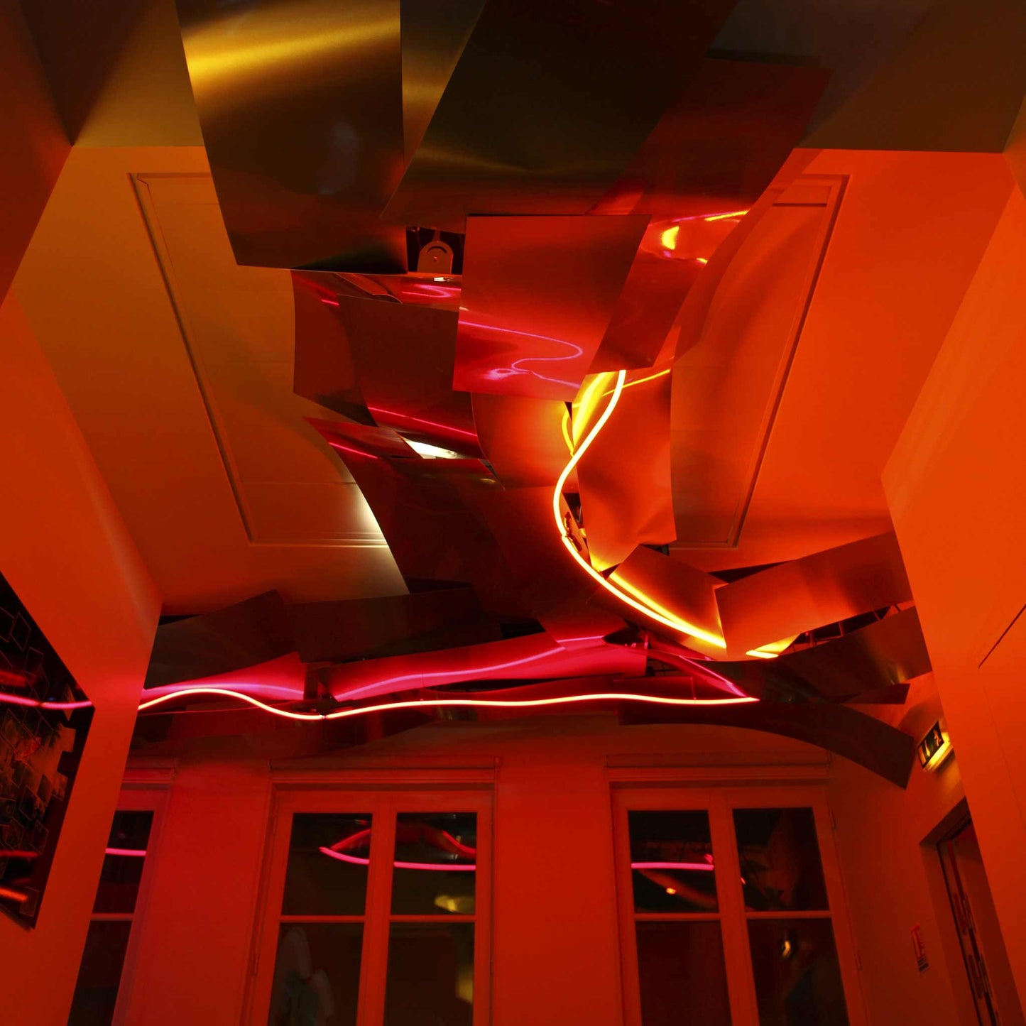 GULLIVERRE_ENSEIGNES_LUMINEUSES_ECLAIRAGE_NEON