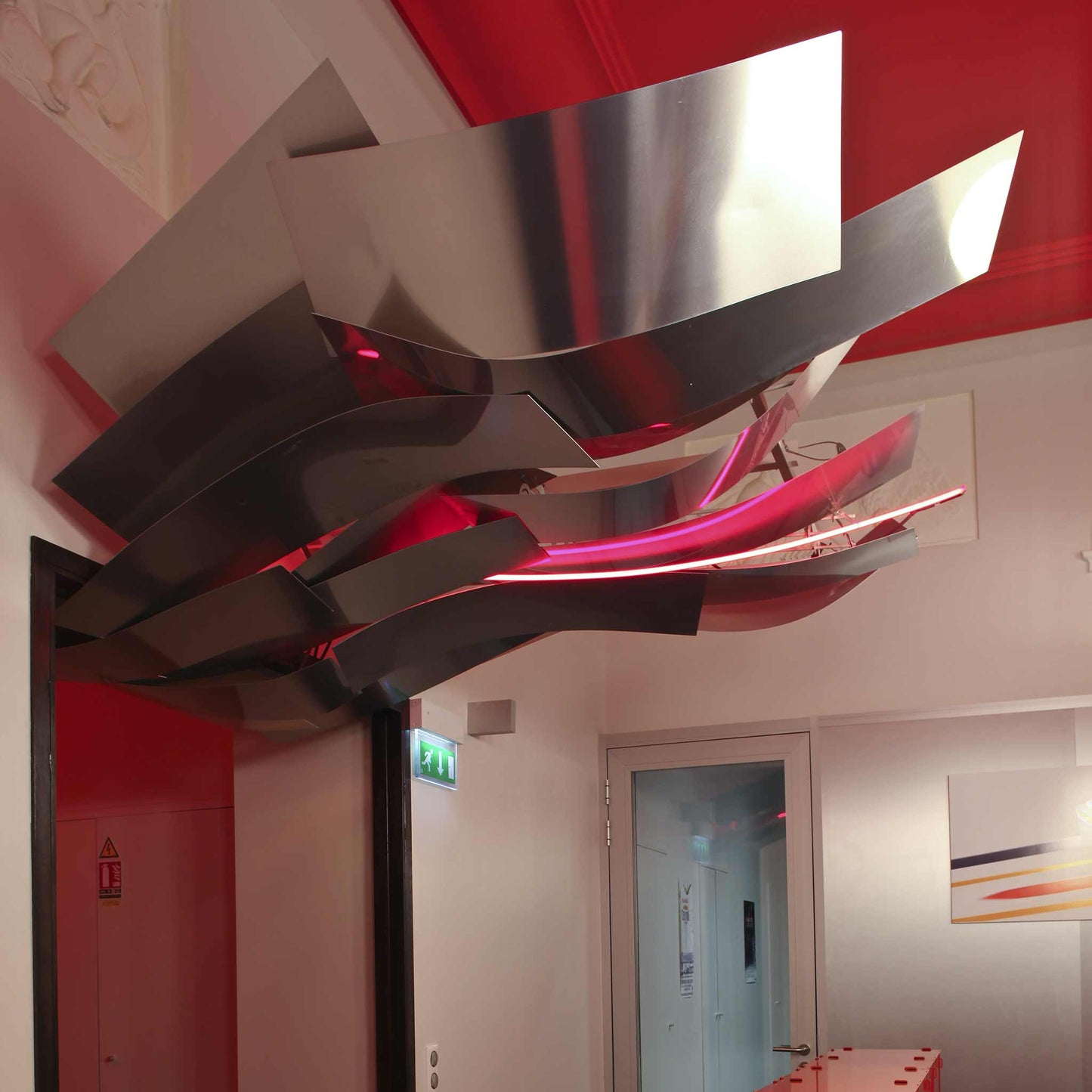 GULLIVERRE_ENSEIGNES_LUMINEUSES_ECLAIRAGE_NEON