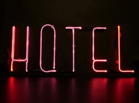 LOCATION ENSEIGNE NEON / HOTEL