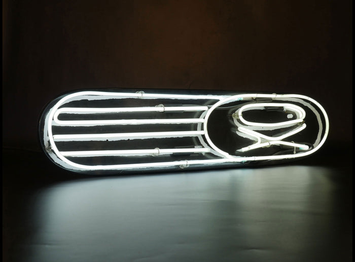LOCATION ENSEIGNE NEON / SKATE