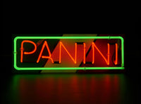LOCATION ENSEIGNE NEON / PANINI