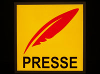 LOCATION ENSEIGNE NEON / PANNEAUX PERSONNALISABLES